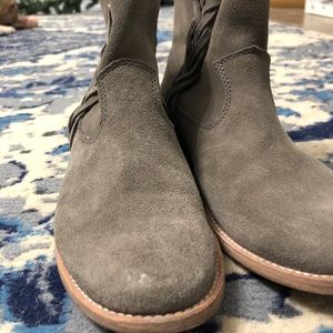 Cute Soludos booties